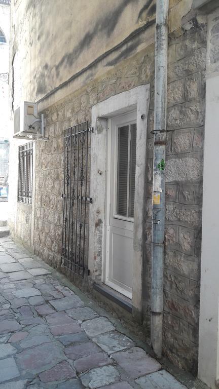 Apartment Vassa Kotor Exterior photo